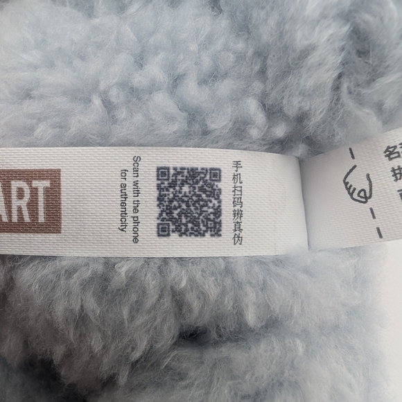 Exciting Macaron - Sea Salt Coconut - Labubu Pop Mart Blue - Picture 9 of 13